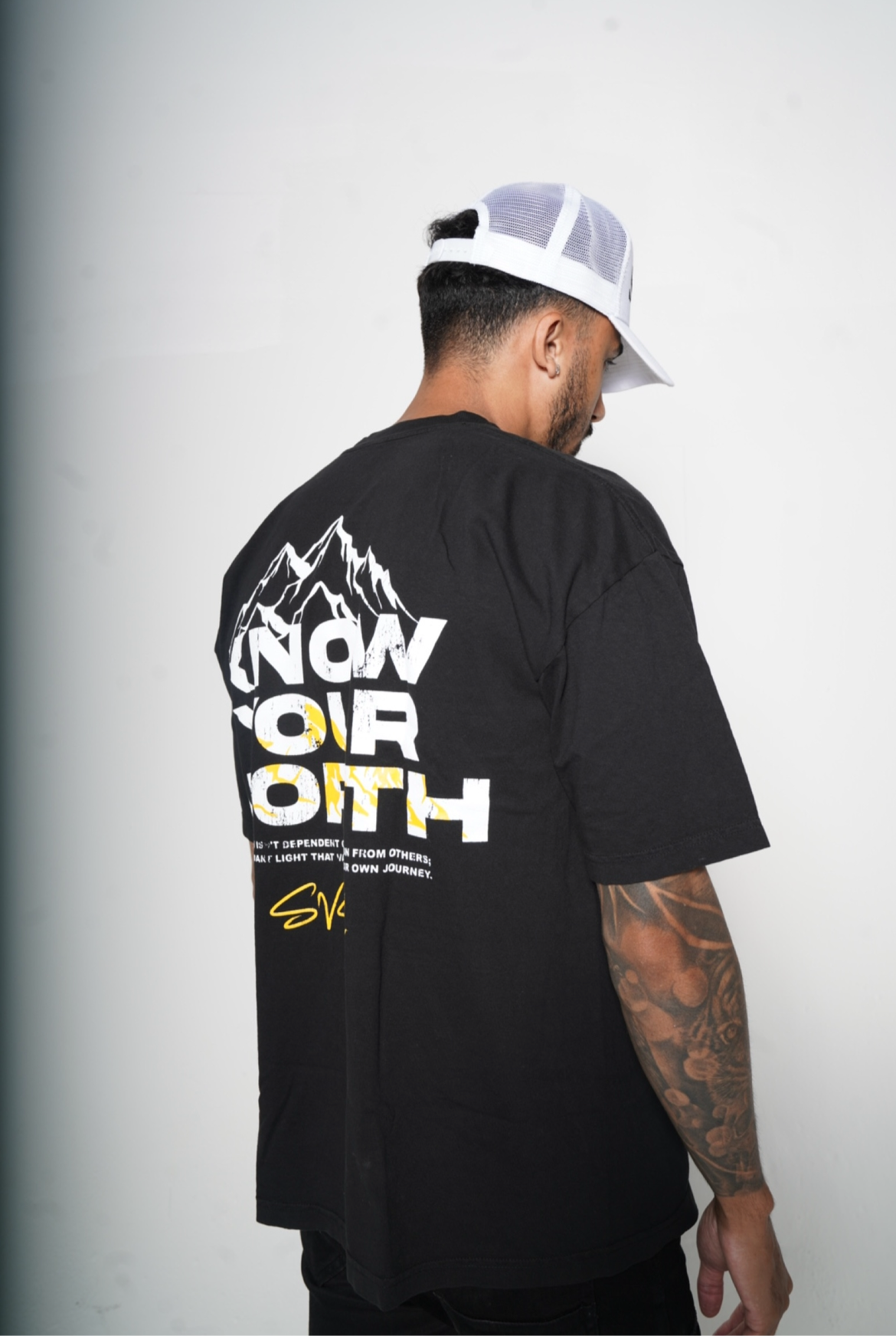 'Know Your Worth' Tee